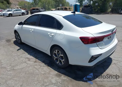 2020 Kia Forte Lxs z USA, uszkodzony, nr VIN 3KPF24AD5LE239634